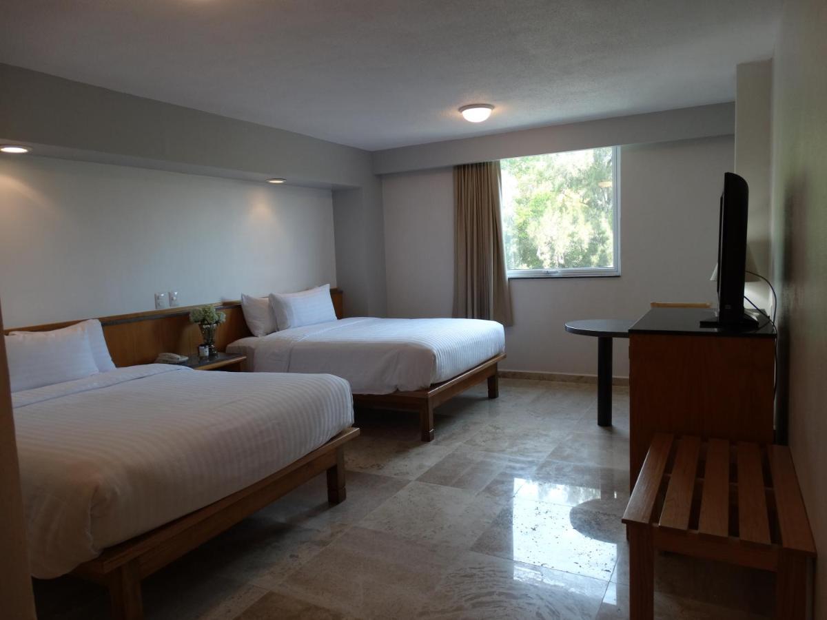 Hotel Amberes Querétaro Buitenkant foto